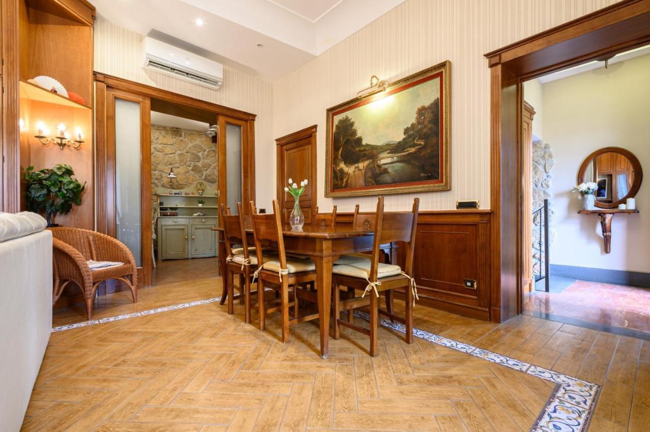 Toto E Peppino Family House Apartment เนเปิลส์ ภายนอก รูปภาพ