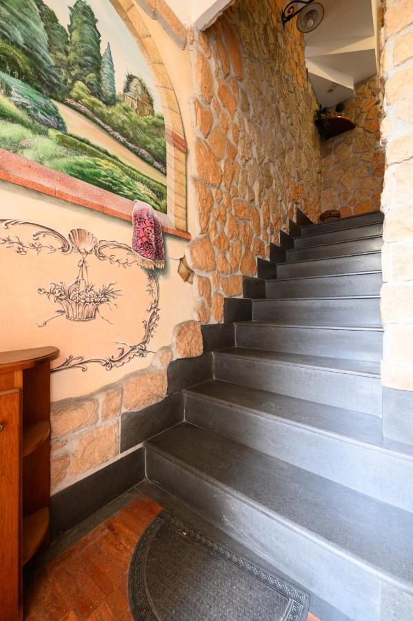 Toto E Peppino Family House Apartment เนเปิลส์ ภายนอก รูปภาพ