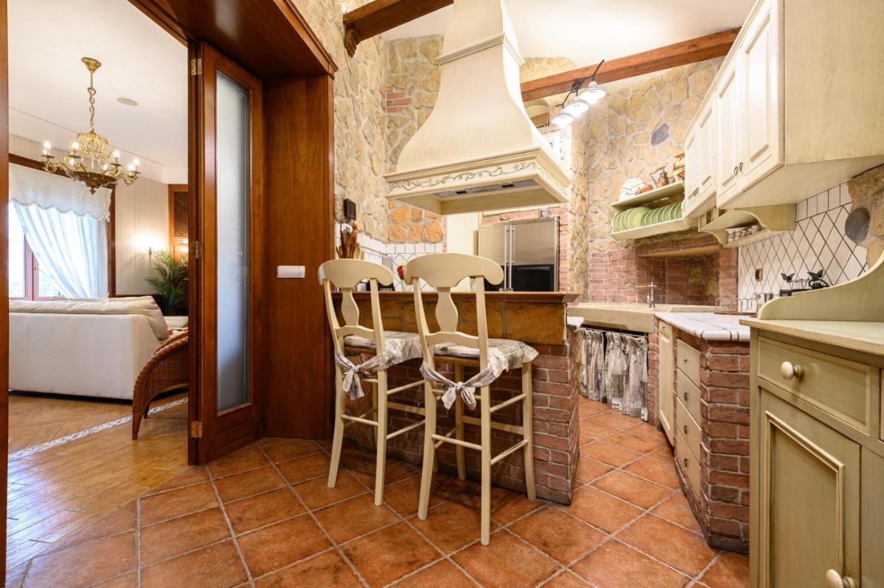 Toto E Peppino Family House Apartment เนเปิลส์ ภายนอก รูปภาพ